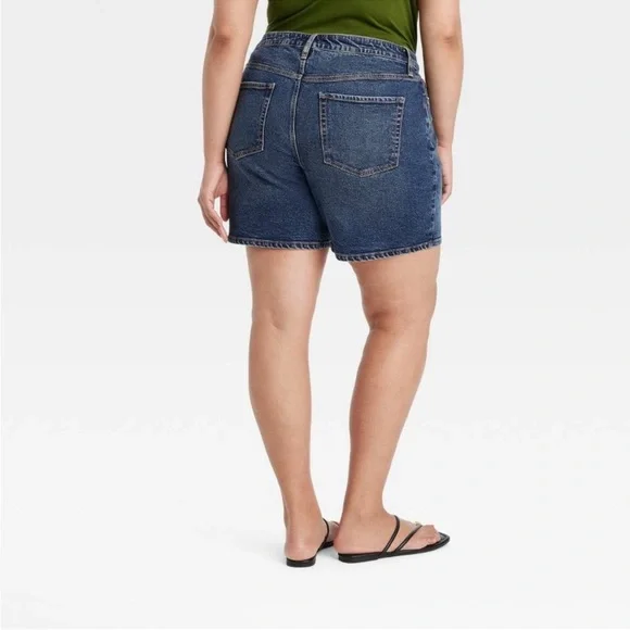 Women's High-Waisted Bermuda Jean
Shorts - Ava & Viv™. Plus Size 26. NWT! - Picture 2 of 6